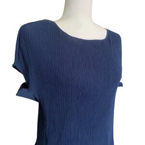 Armani Collezioni Navy Blue plisse Pleated Short Sleeve Top - Size 14
